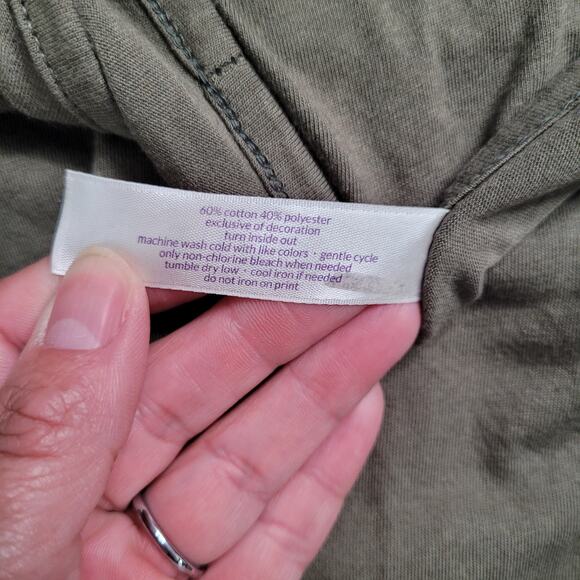 Cacique Womens Plus 22/24 Long Sleeve Top Olive Green Basic Tee VGUC - Picture 6 of 6